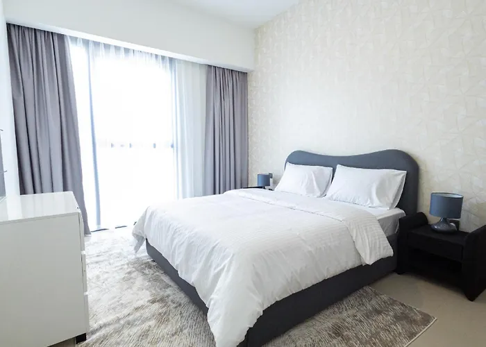 Mh- Act Tower - Downtown -1Bedroom Apartment -Ref4002