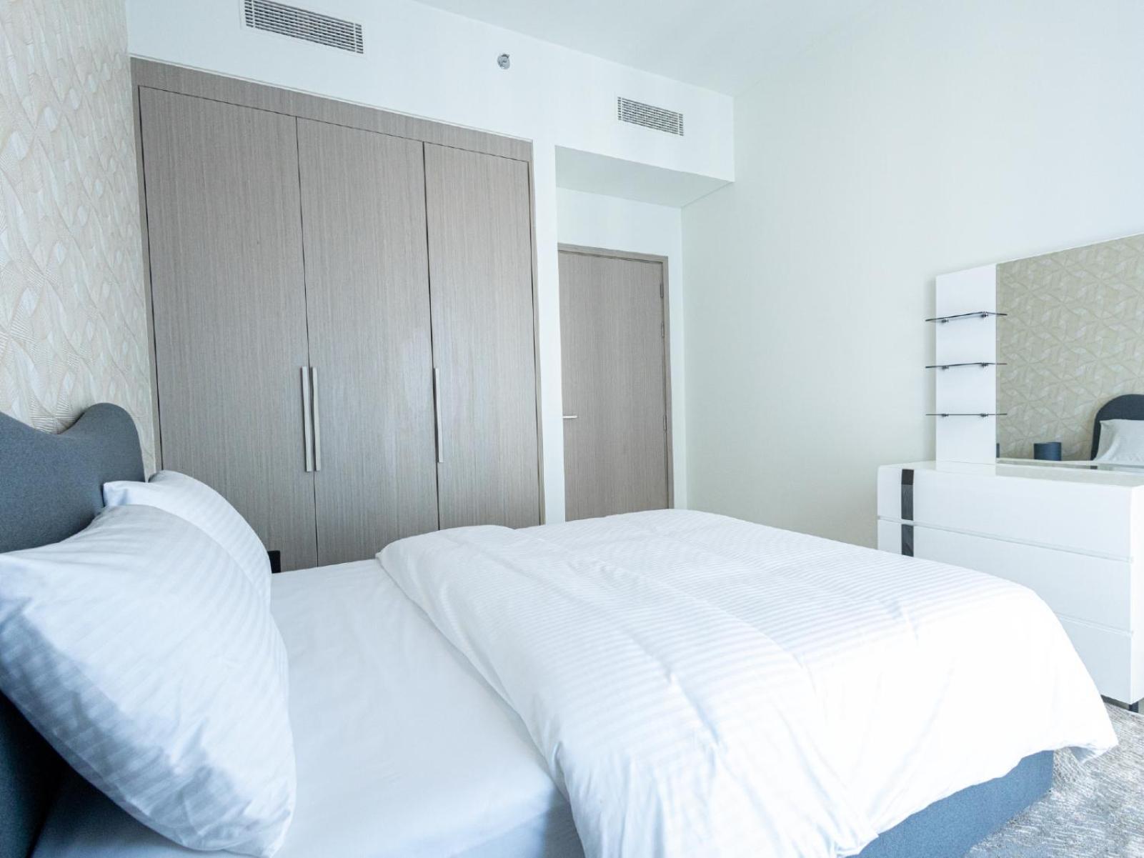Mh- Act Tower - Downtown -1bedroom -ref4002 Apartamento Dubai