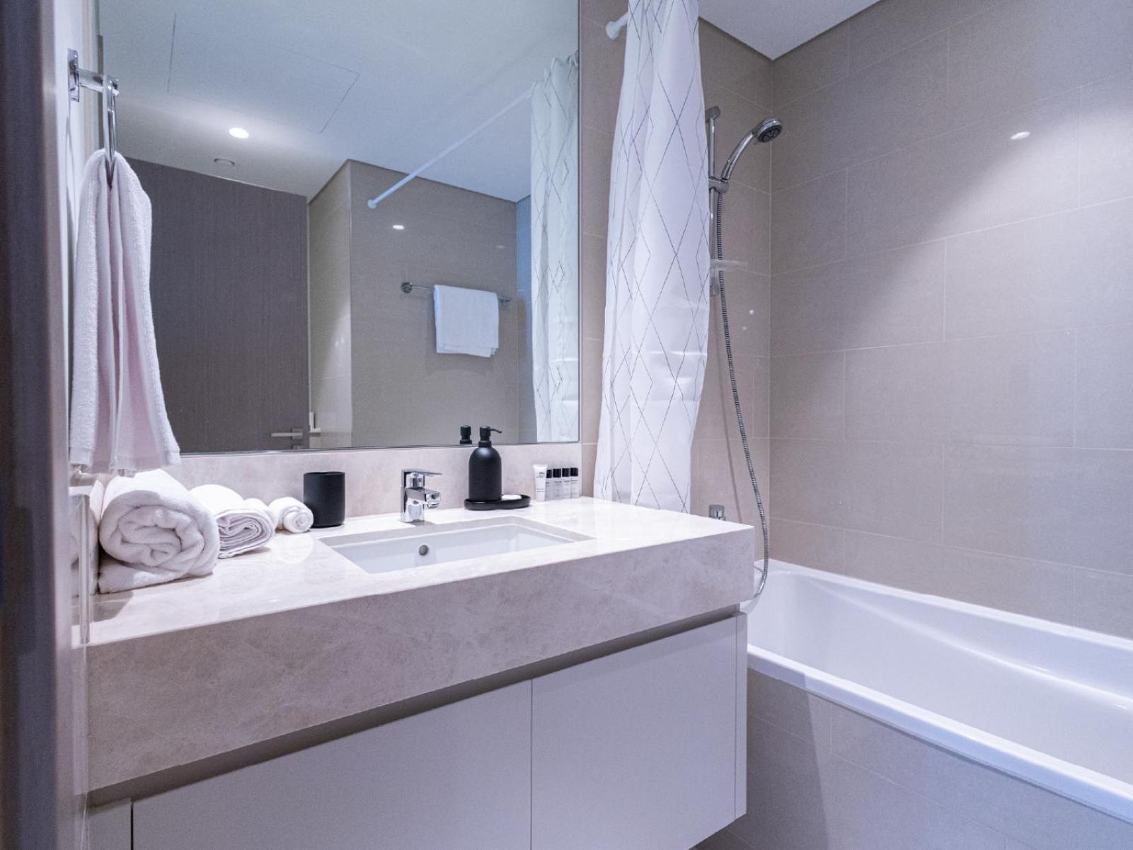 Apartamento Mh- Act Tower - Downtown -1bedroom -ref4002 Dubai